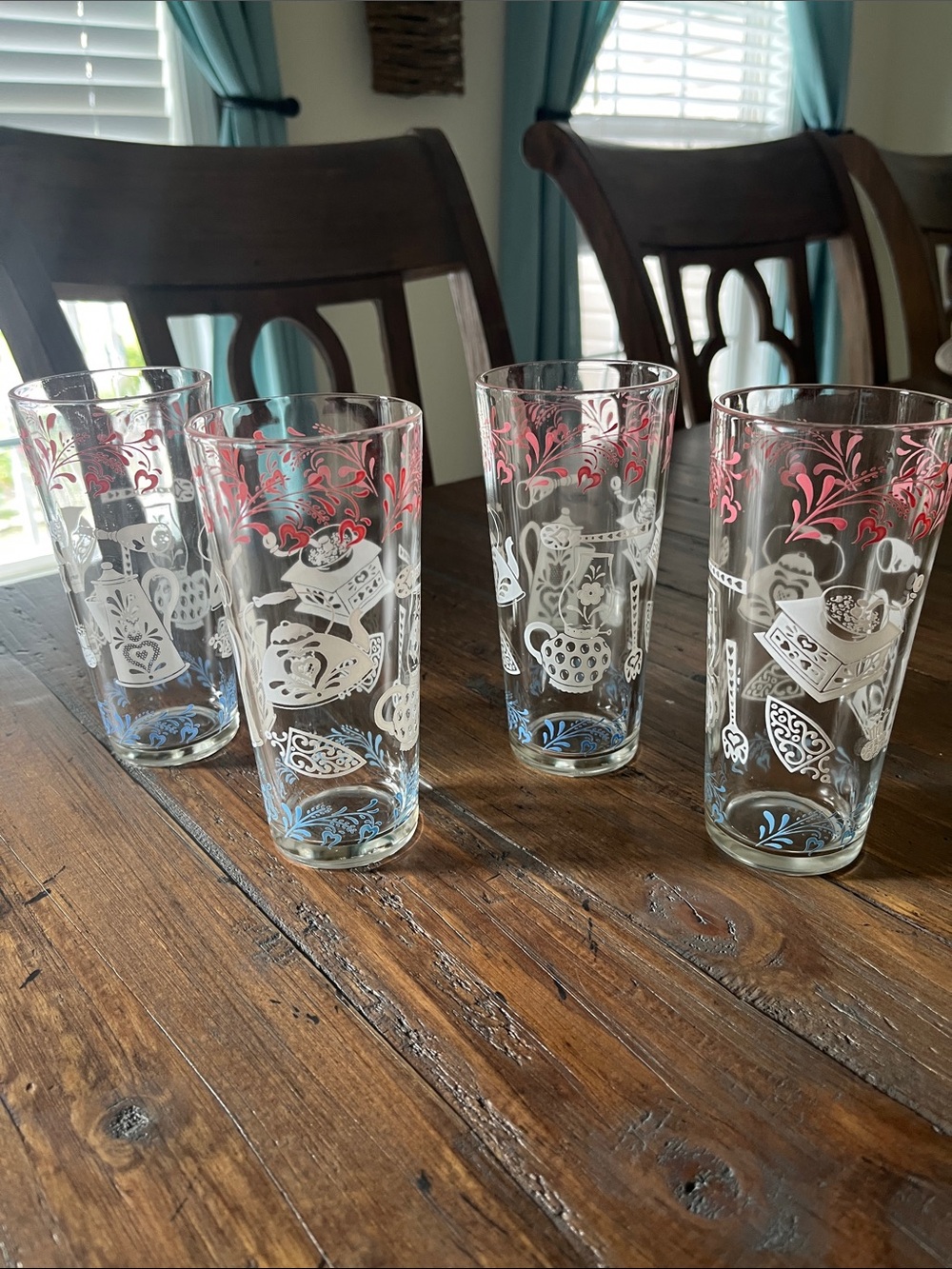 Vintage Hazel Atlas Tumblers -4
Kitchen Aids 1950 Mid Century